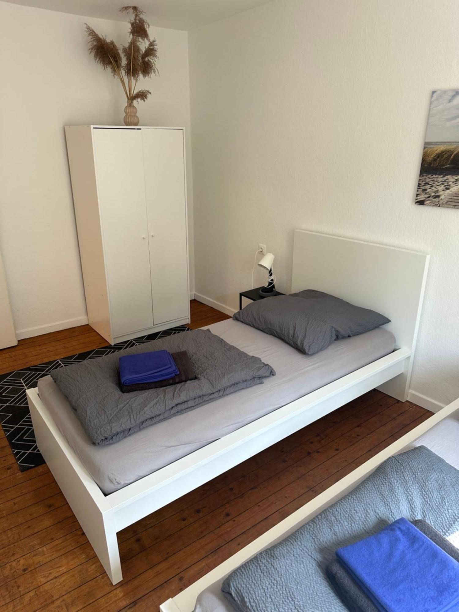 5 Betten Vahrenwald-list Apartment *