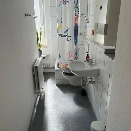 5 Betten Wohnung Vahrenwald-List Hannover Exterior foto